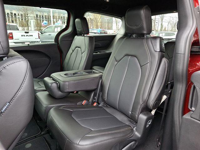 new 2026 Chrysler Pacifica car, priced at $44,745