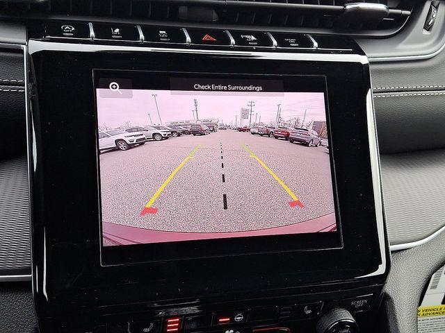 new 2025 Jeep Grand Cherokee car, priced at $43,928