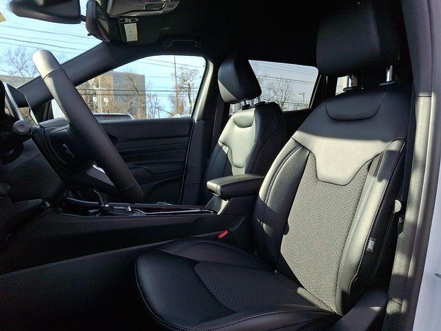 new 2026 Jeep Compass car, priced at $31,277