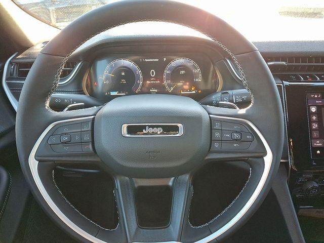 new 2025 Jeep Grand Cherokee car, priced at $44,304