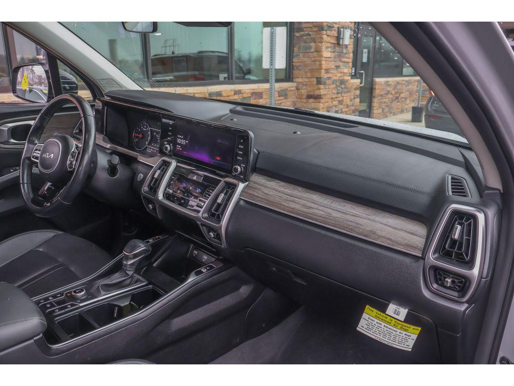 used 2022 Kia Sorento car, priced at $32,865