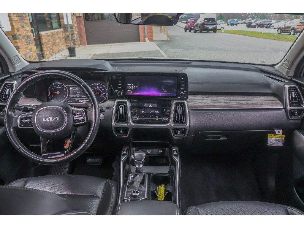 used 2022 Kia Sorento car, priced at $32,865