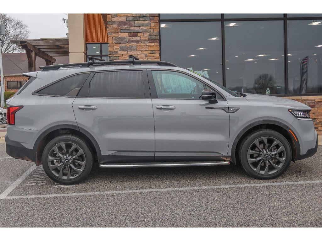 used 2022 Kia Sorento car, priced at $32,865