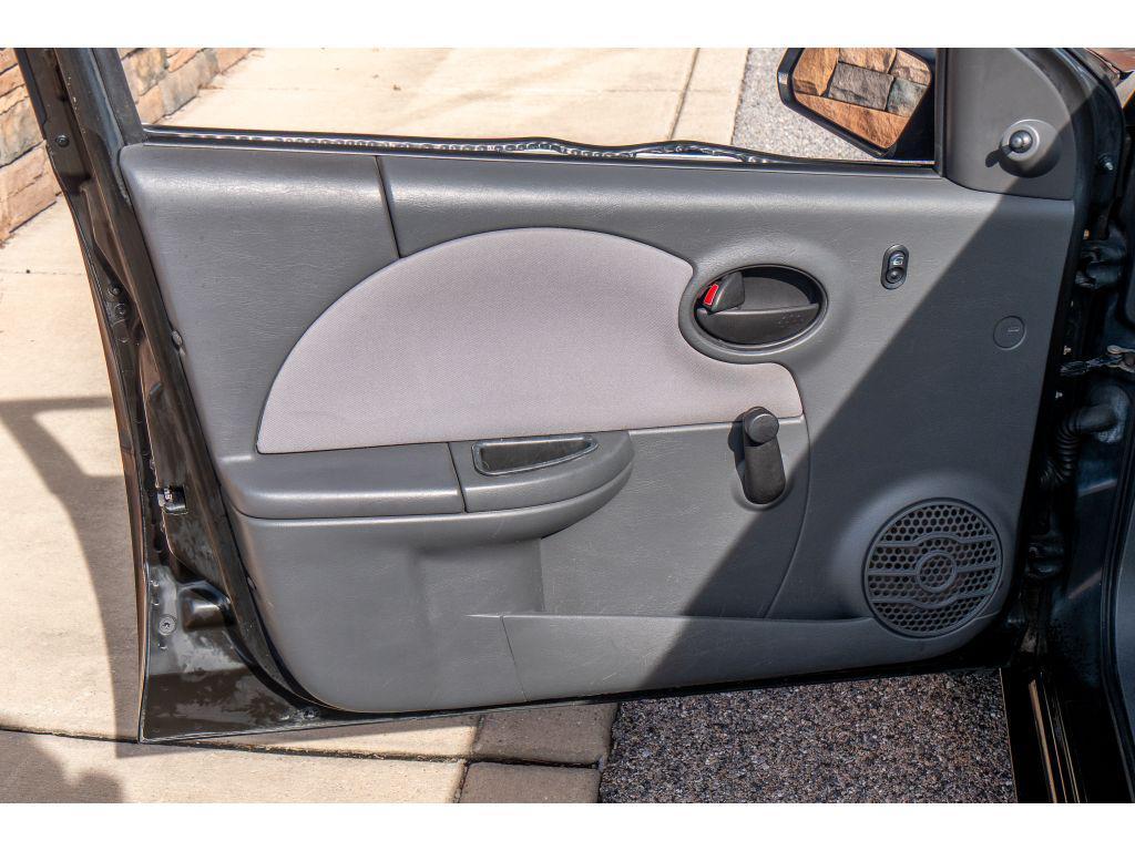 used 2007 Saturn Ion car, priced at $6,500