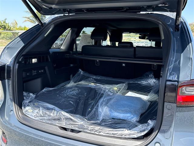 new 2025 Mazda CX-70 PHEV car, priced at $52,070