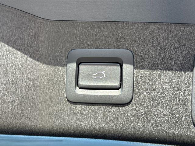 used 2023 Mazda CX-5 car, priced at $23,899