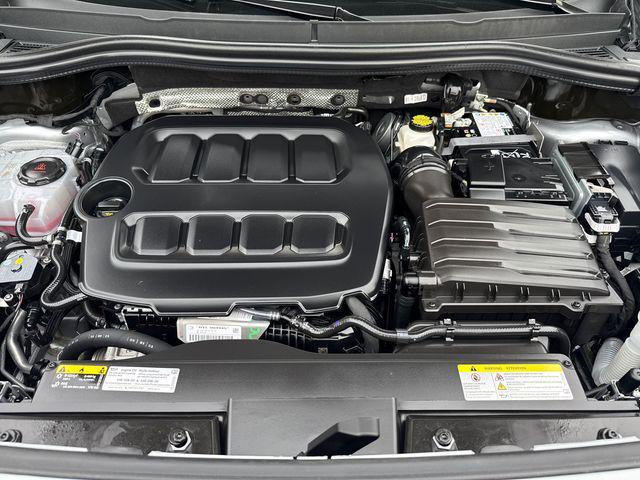 used 2025 Volkswagen Tiguan car, priced at $24,910