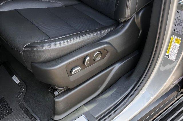 used 2023 GMC Yukon car, priced at $64,998