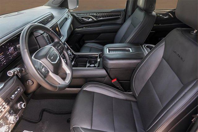 used 2023 GMC Yukon car, priced at $64,998