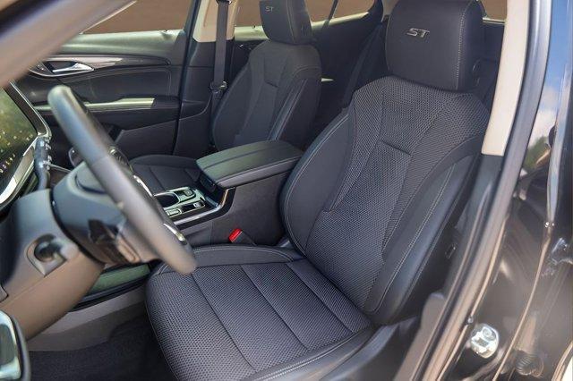 used 2023 Buick Envision car, priced at $25,025
