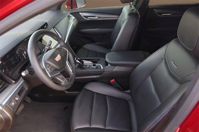 used 2024 Cadillac XT5 car, priced at $31,074