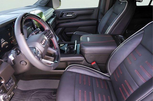 used 2025 GMC Yukon car