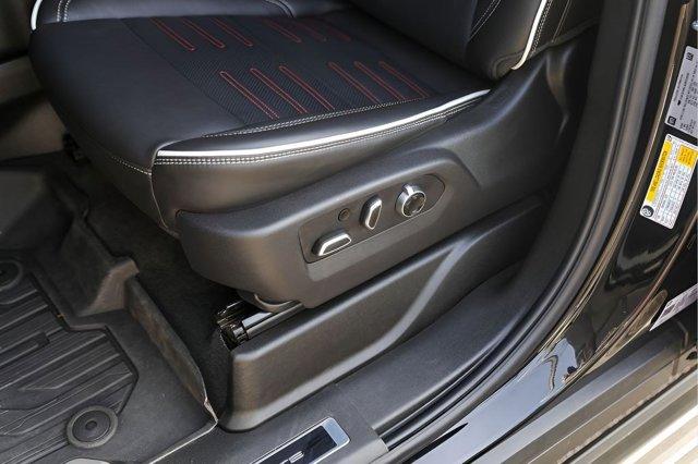 used 2025 GMC Yukon car