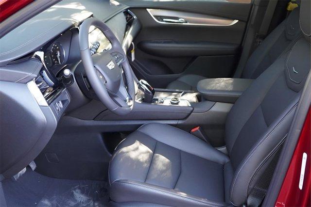 new 2025 Cadillac XT6 car, priced at $51,915