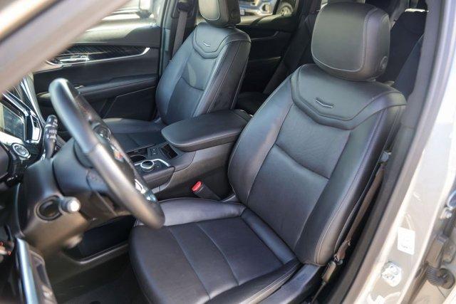 used 2025 Cadillac XT6 car, priced at $43,500