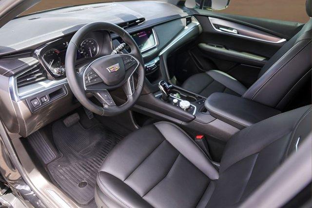 used 2024 Cadillac XT5 car, priced at $29,125