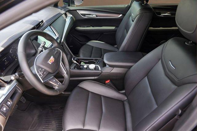 used 2024 Cadillac XT5 car, priced at $29,125