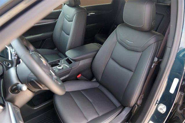 used 2025 Cadillac XT5 car, priced at $36,998