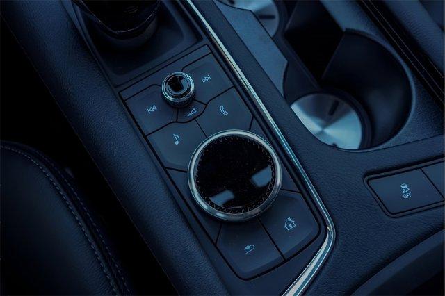 new 2025 Cadillac XT6 car, priced at $54,734