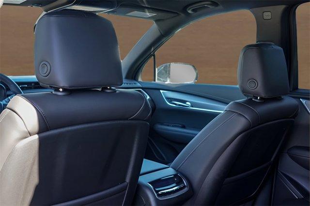 new 2025 Cadillac XT6 car, priced at $54,734