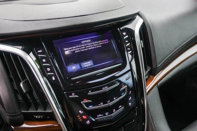 used 2020 Cadillac Escalade car, priced at $33,998
