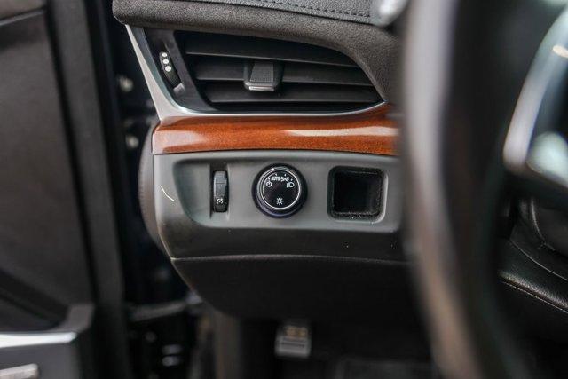 used 2020 Cadillac Escalade car, priced at $33,998