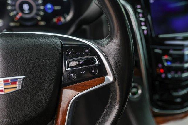 used 2020 Cadillac Escalade car, priced at $33,998