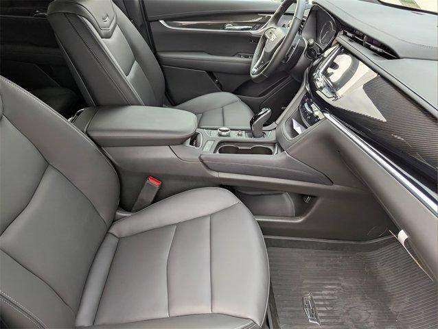 new 2025 Cadillac XT6 car, priced at $57,540