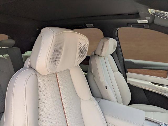 new 2026 Cadillac VISTIQ car, priced at $81,115