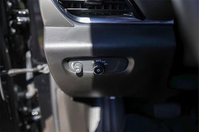 used 2023 Chevrolet Traverse car, priced at $27,998