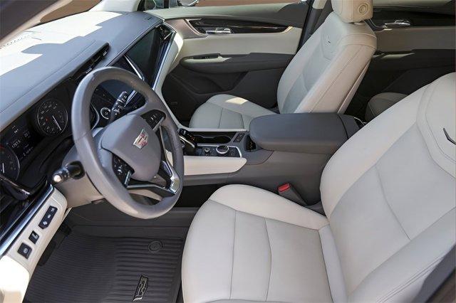 used 2022 Cadillac XT6 car, priced at $26,274