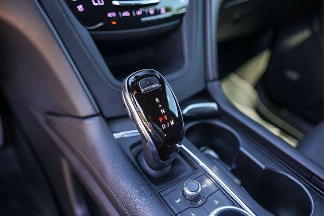 used 2021 Cadillac XT5 car, priced at $28,725