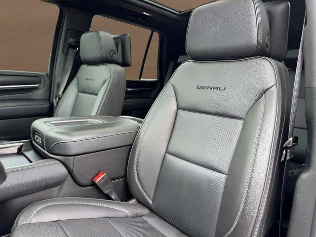 used 2021 GMC Yukon car, priced at $45,925