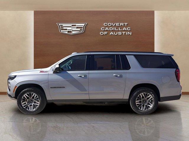 used 2025 Chevrolet Suburban car, priced at $67,900