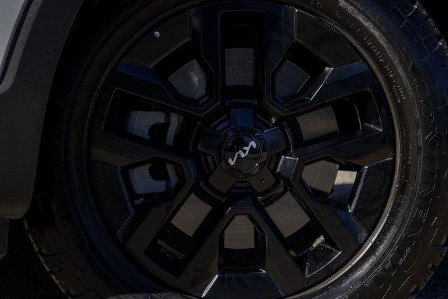 used 2024 Kia Telluride car, priced at $43,080