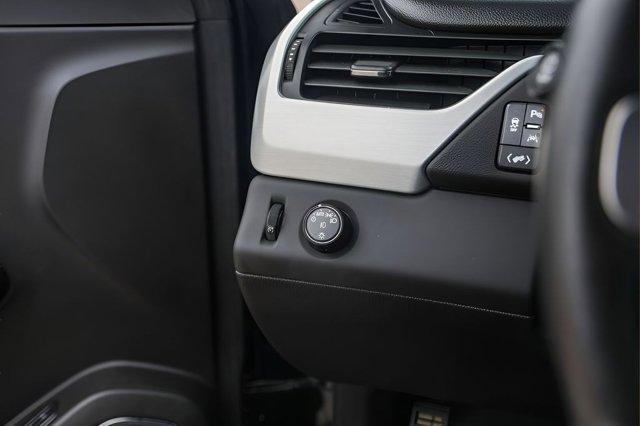 used 2018 GMC Yukon car, priced at $29,025
