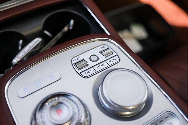 used 2025 Genesis G90 car, priced at $79,900