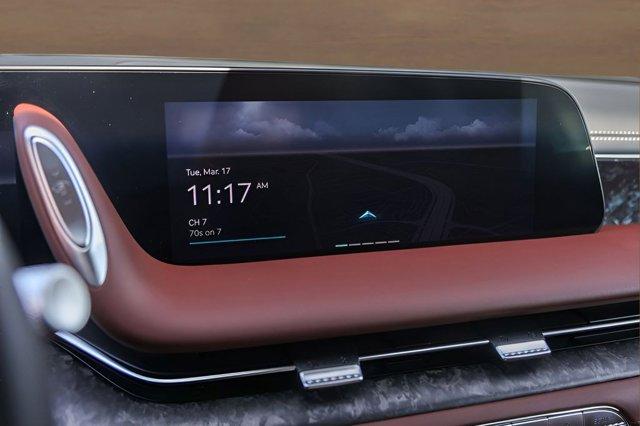 used 2025 Genesis G90 car, priced at $79,900