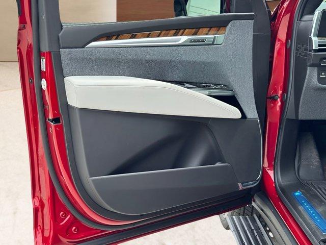new 2026 Cadillac Escalade ESV car, priced at $136,080