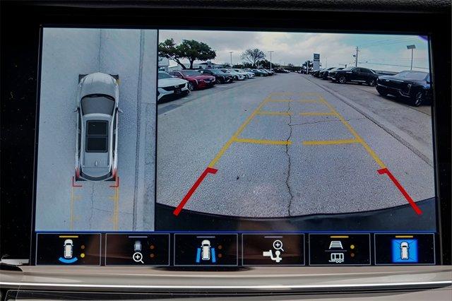 new 2026 Cadillac XT5 car, priced at $69,035