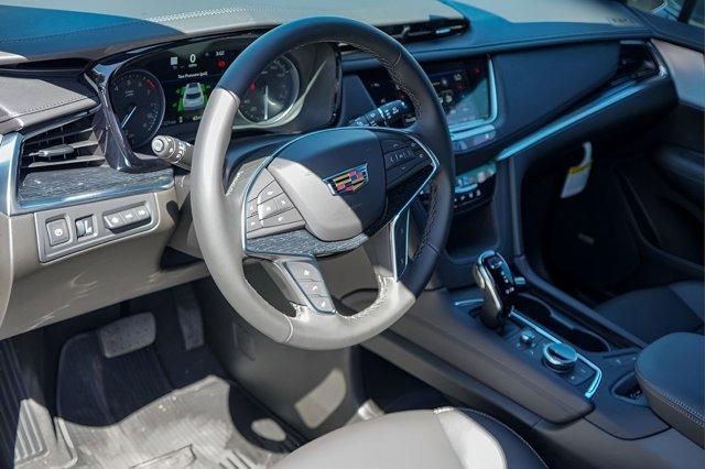 new 2026 Cadillac XT5 car, priced at $60,365