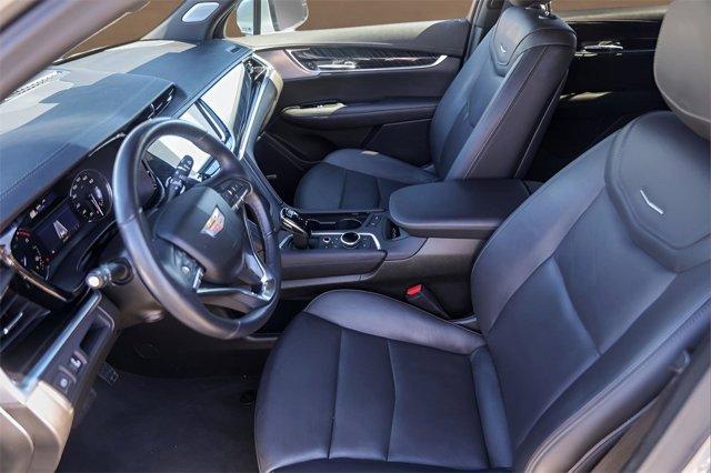 used 2025 Cadillac XT6 car, priced at $41,988