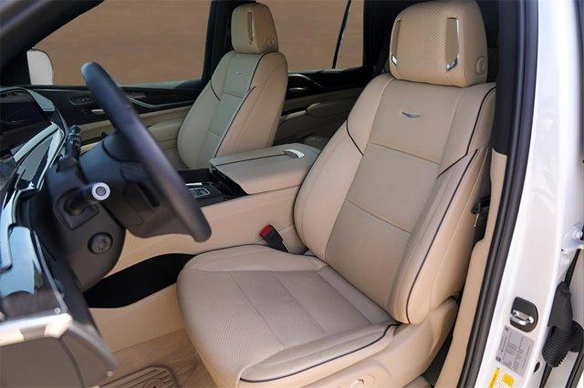 used 2024 Cadillac Escalade car, priced at $77,998