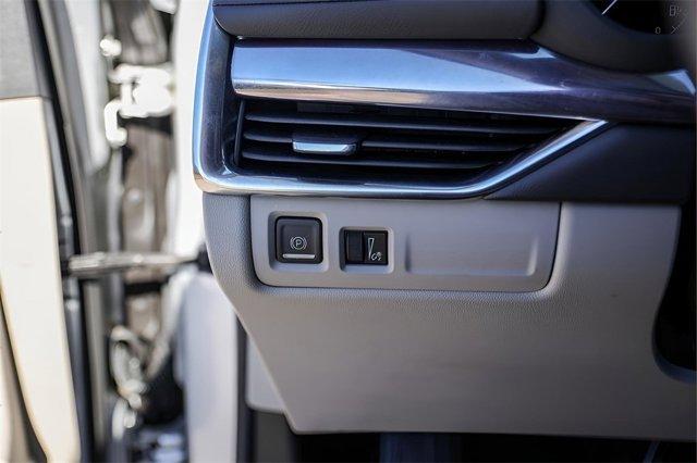 used 2022 Cadillac XT4 car, priced at $23,998