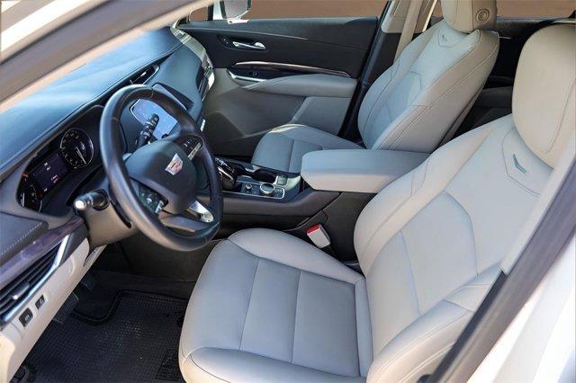 used 2022 Cadillac XT4 car, priced at $23,998