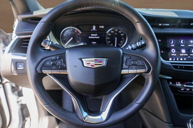 used 2025 Cadillac XT6 car, priced at $44,725
