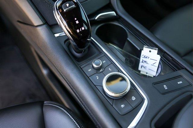 used 2025 Cadillac XT6 car, priced at $44,725