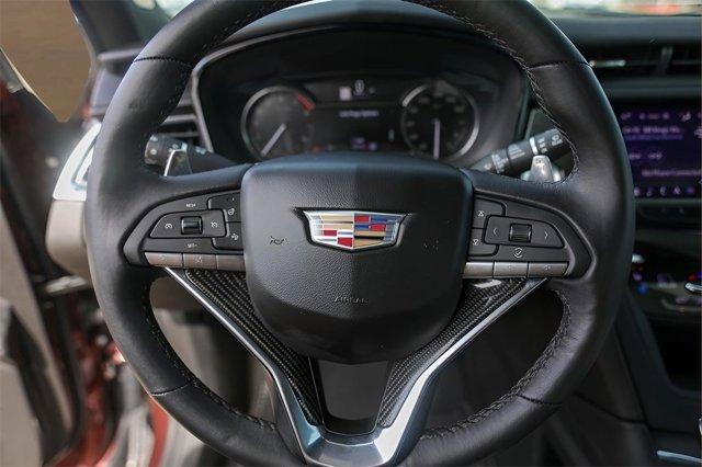 used 2023 Cadillac XT6 car, priced at $41,998