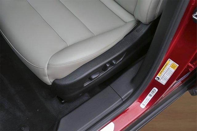 used 2023 Cadillac XT4 car, priced at $27,998