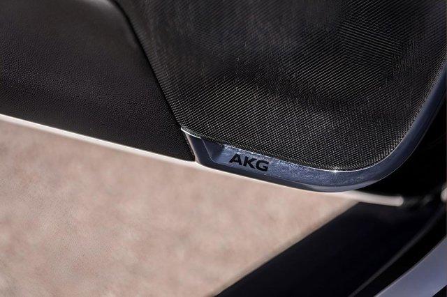 used 2025 Cadillac Escalade ESV car, priced at $125,500